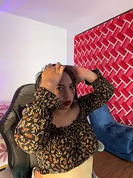 emiily15   online show from 2, 10, 2025