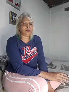 Snapshot of Goodgirlsue_77 chatting on 25, 7, 2026 Goodgirlsue 77 online show from 25, 7, 2026