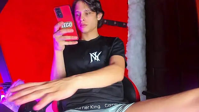 LilOwen  online show from 3, 4, 2026