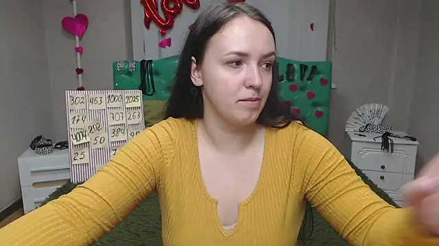 IsabelBlackberry online show from 8, 10, 2025