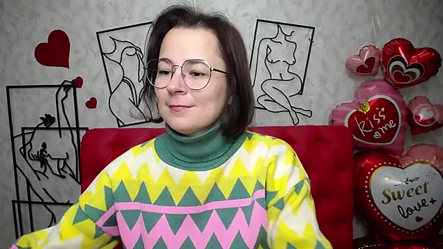 Snapshot of MarieSho chatting on 24, 2, 2025 MarieSho online show from 24, 2, 2025