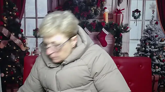 Snapshot of EmiliaGree chatting on 17, 1, 2026 EmiliaGree online show from 17, 1, 2026