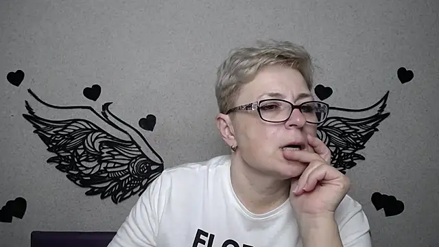 EmiliaGree online show from 27, 3, 2026
