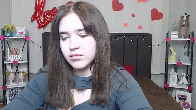 Snapshot of LauraHlot chatting on 22, 2, 2025 LauraHlot online show from 22, 2, 2025