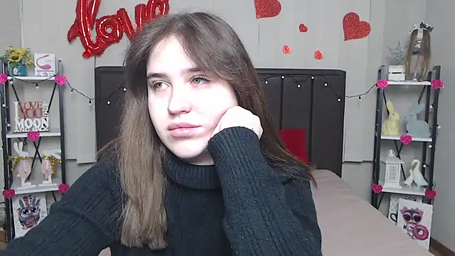 Snapshot of LauraHlot chatting on 23, 2, 2025 LauraHlot online show from 23, 2, 2025