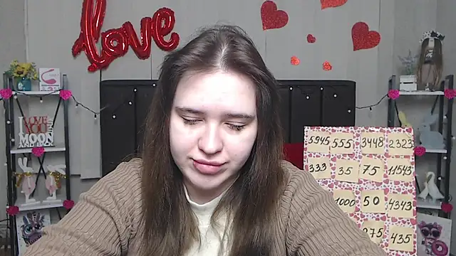 Snapshot of LauraHlot chatting on 2, 3, 2025 LauraHlot online show from 2, 3, 2025