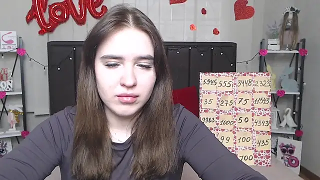 Snapshot of LauraHlot chatting on 21, 3, 2025 LauraHlot online show from 21, 3, 2025