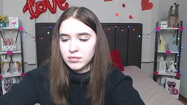 Snapshot of LauraHlot chatting on 22, 3, 2025 LauraHlot online show from 22, 3, 2025