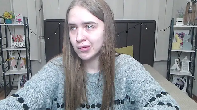 Snapshot of LauraHlot chatting on 21, 9, 2025 LauraHlot online show from 21, 9, 2025