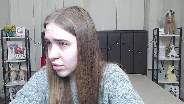 Snapshot of LauraHlot chatting on 23, 11, 2025 LauraHlot online show from 23, 11, 2025