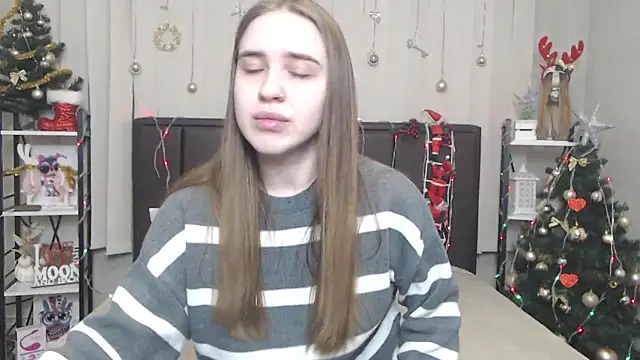 LauraHlot online show from 23, 12, 2025