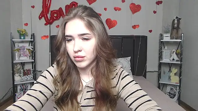 LauraHlot online show from 3, 3, 2026