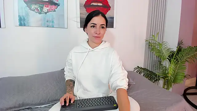 Sofia  rivera online show from 27, 1, 2025