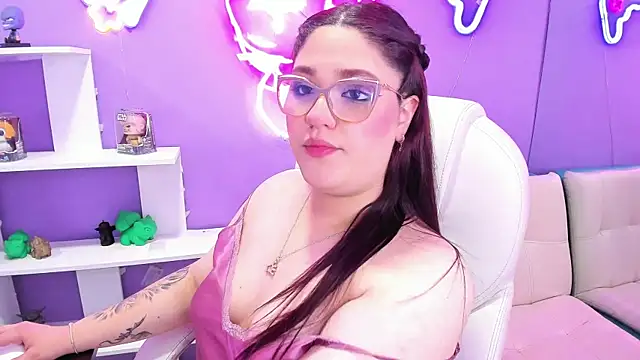 Camiila Osorio online show from 11, 9, 2025
