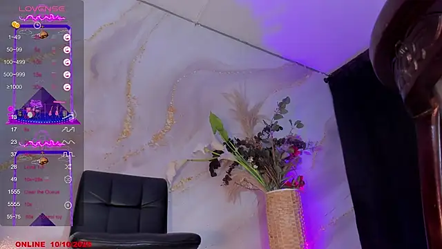 Karla-Ebony online show from 10, 10, 2025