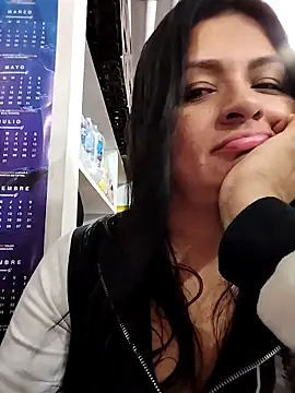 Linda Lars online show from 20, 2, 2025