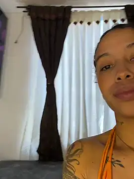 MarieLeon online show from 23, 6, 2026