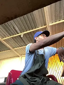 CrazyApachw online show from 14, 3, 2026