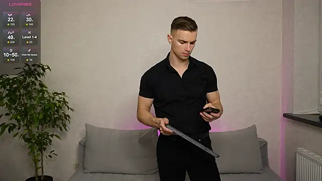 Nik Sharp online show from 22, 3, 2025