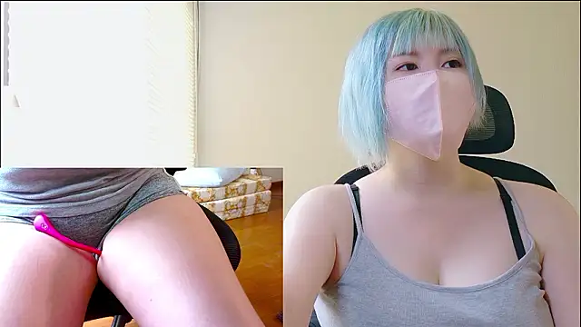 Snapshot of hazuki_8008 chatting on 1, 7, 2026 hazuki 8008 online show from 1, 7, 2026