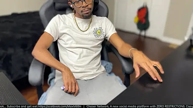 MobyDxck online show from 25, 4, 2026