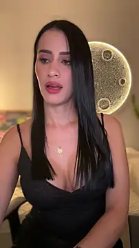 SarahhSmitth1 online show from 24, 4, 2026