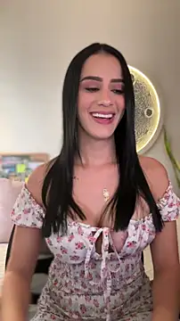 SarahhSmitth1 online show from 27, 4, 2026