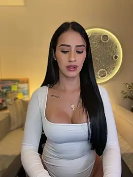 SarahhSmitth1 online show from 5, 7, 2026