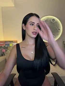 SarahhSmitth1 online show from 8, 7, 2026