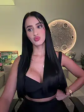 SarahhSmitth1 online show from 22, 7, 2026