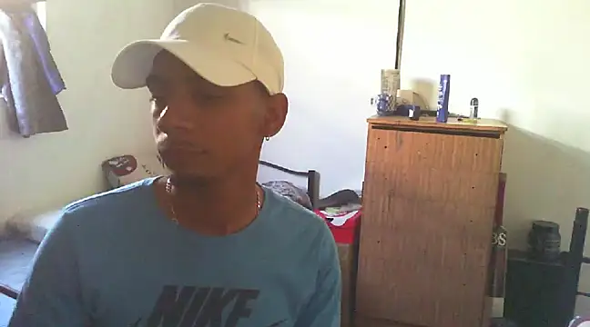 Snapshot of 29YOURZ_28_ chatting on 9, 2, 2025 29YOURZ 28 online show from 9, 2, 2025