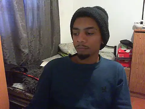 Snapshot of 29YOURZ_28_ chatting on 14, 9, 2025 29YOURZ 28 online show from 14, 9, 2025