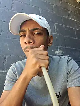 Snapshot of 29YOURZ_28_ chatting on 5, 11, 2025 29YOURZ 28 online show from 5, 11, 2025