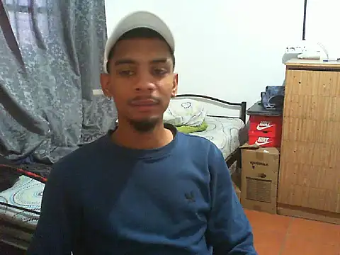 Snapshot of 29YOURZ_28_ chatting on 6, 11, 2025 29YOURZ 28 online show from 6, 11, 2025