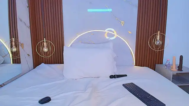 miamiller69 online show from 1, 2, 2025