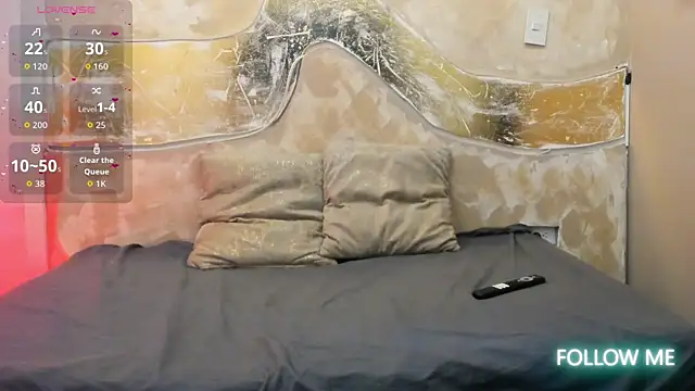 melaniecooperr online show from 19, 10, 2025