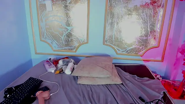 melaniecooperr online show from 15, 12, 2025