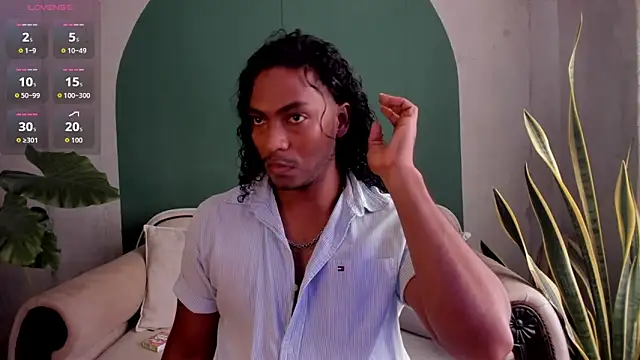 Snapshot of noah_jones__ chatting on 25, 11, 2025 noah jones online show from 25, 11, 2025