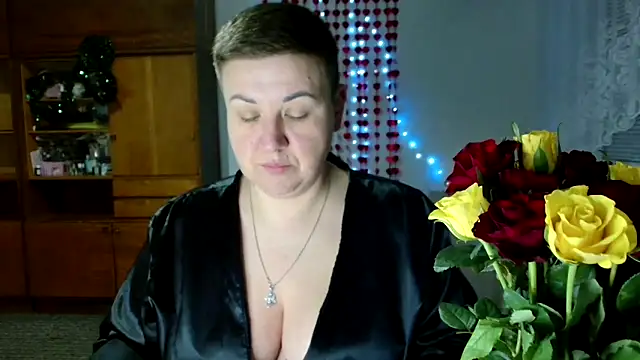 Annet1912 online show from 4, 2, 2025