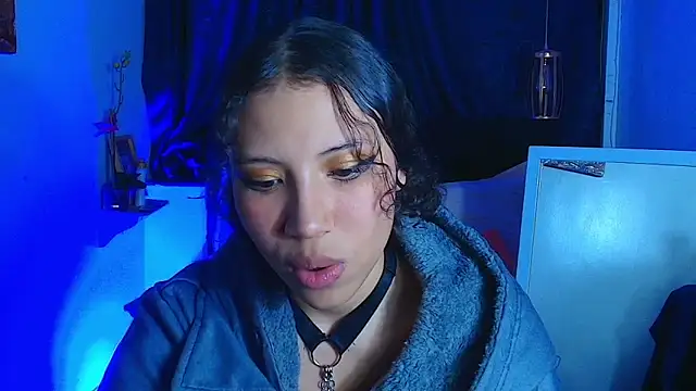 Snapshot of avans_15 chatting on 6, 2, 2025 avans 15 online show from 6, 2, 2025