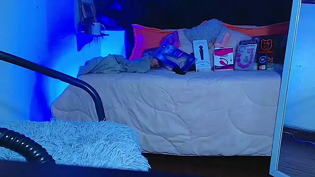 Snapshot of avans_15 chatting on 11, 2, 2025 avans 15 online show from 11, 2, 2025