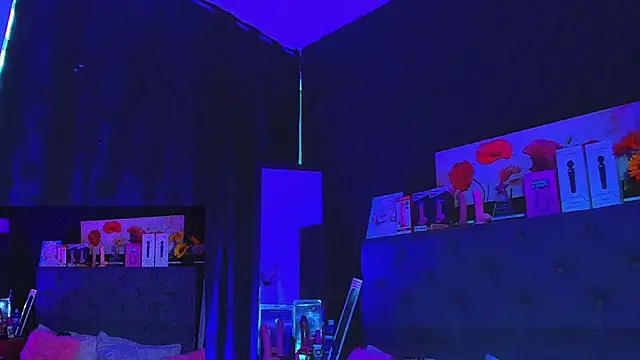 Snapshot of avans_15 chatting on 15, 3, 2025 avans 15 online show from 15, 3, 2025