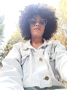 Snapshot of BlairSamy chatting on 4, 12, 2024 BlairSamy online show from 4, 12, 2024