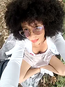 Snapshot of BlairSamy chatting on 11, 12, 2024 BlairSamy online show from 11, 12, 2024