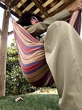 Snapshot of BlairSamy chatting on 2, 2, 2025 BlairSamy online show from 2, 2, 2025