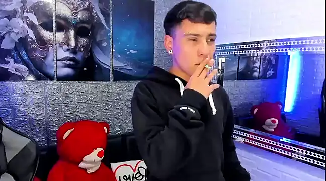 salvadorgomezx online show from 8, 1, 2025