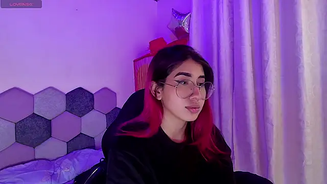 Horny tgn online show from 31, 3, 2026