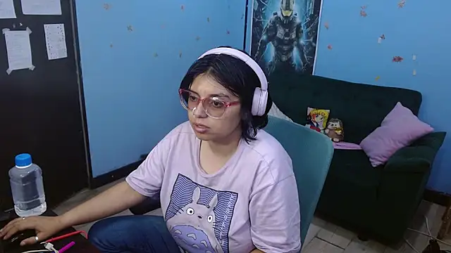 X CHERRY XX online show from 8, 7, 2026