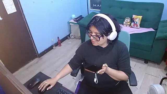 X CHERRY XX online show from 28, 7, 2026