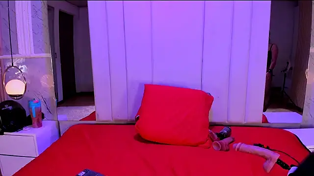 ivannabellini online show from 5, 3, 2026